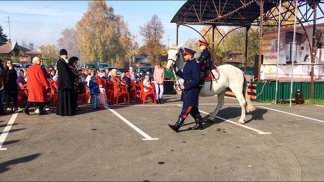 В Кимрах казаки провели старинный обряд «Посажение на коня»