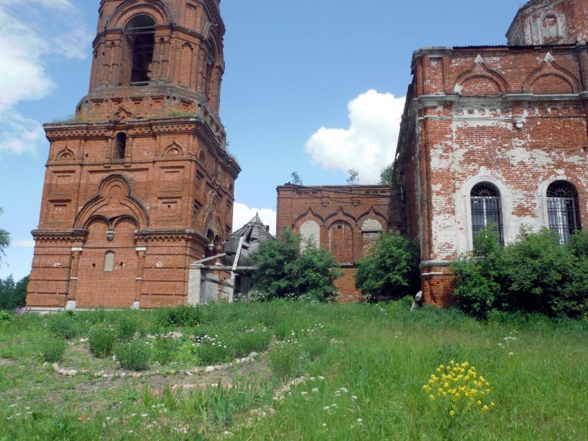 Церковь Казанской иконы Божией Матери в Красном