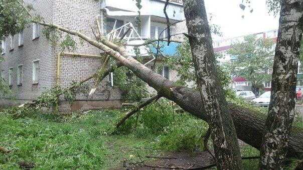 Последствия урагана и ливня в Кимрах 29 мая 2015 года