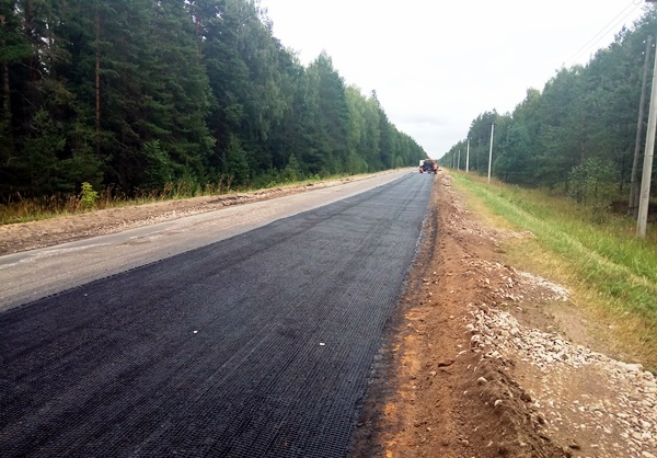 В Тверской области ремонтируют дорогу в направлении Кимр